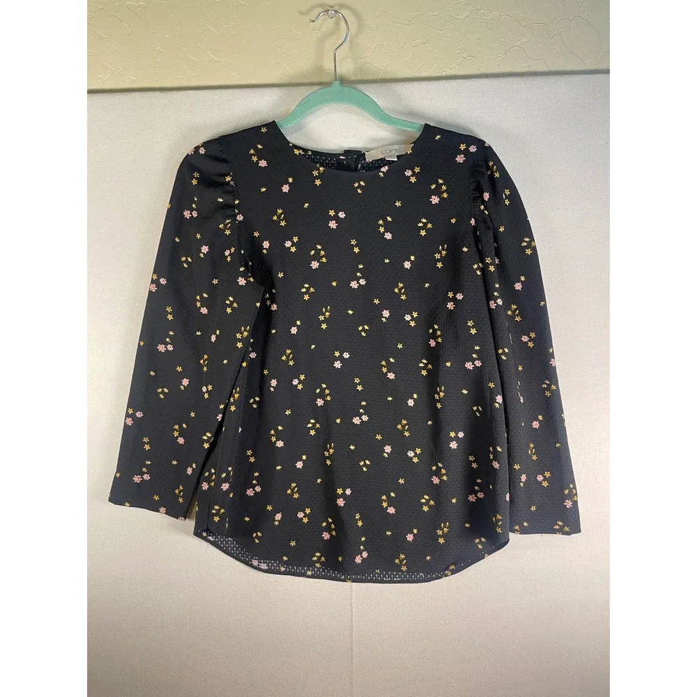 LOFT Black Floral Textured Puff Shoulder Long Sleeve Blouse XS Crew Neck Top